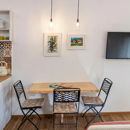 Delightful Studio Sara Virpazar Exterior photo